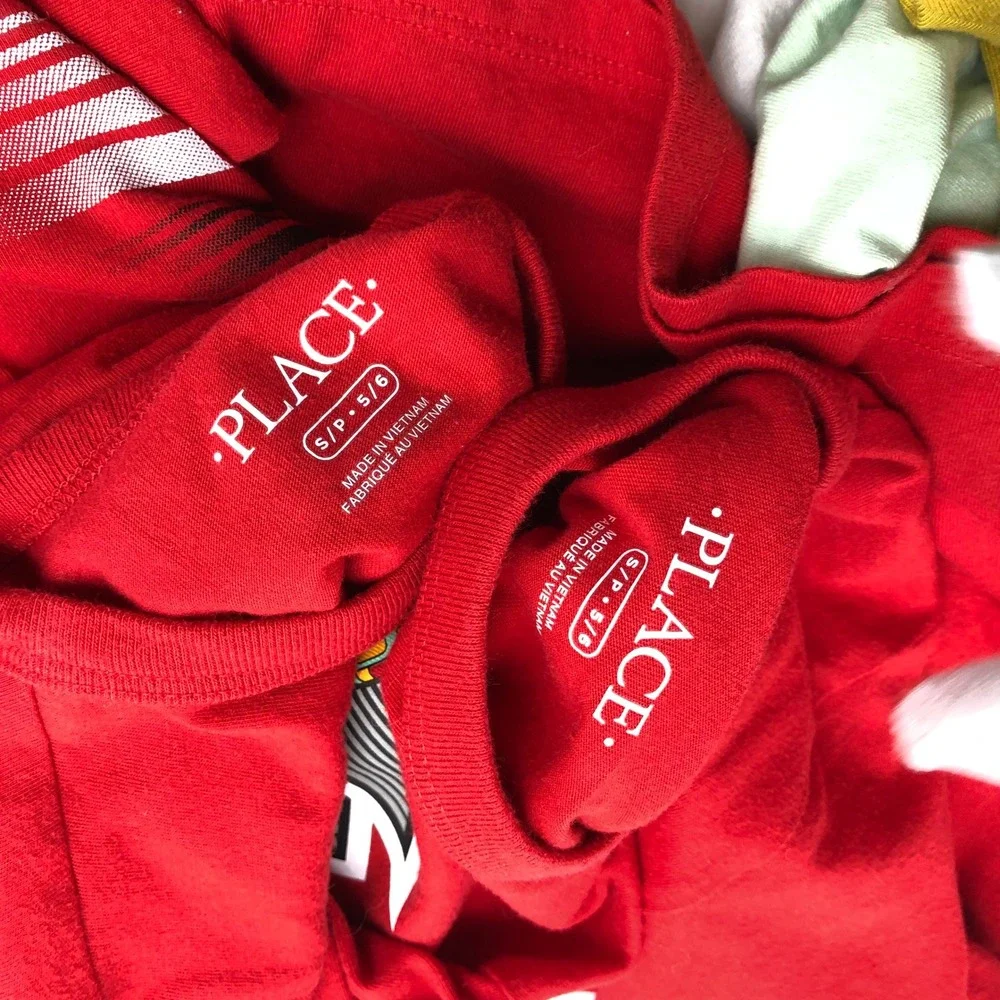 Boys Size 5/6 (S) Short Sleeve T Shirts BUNDLE Children's Place Graphic‎ Uniqlo